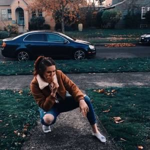 Meet your Posher, Kellie